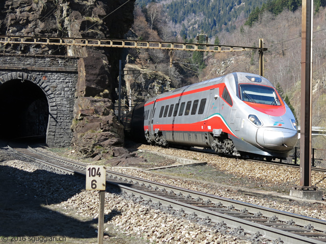 Trenitalia ETR 610 001